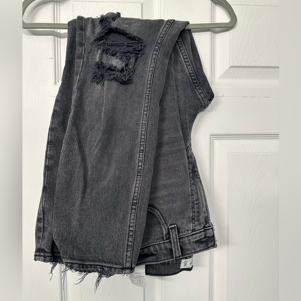 Abercrombie & Fitch the Skinny Highrise size 30 / 10R like new condition